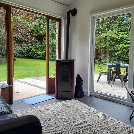 Out & Les Spirous 別荘